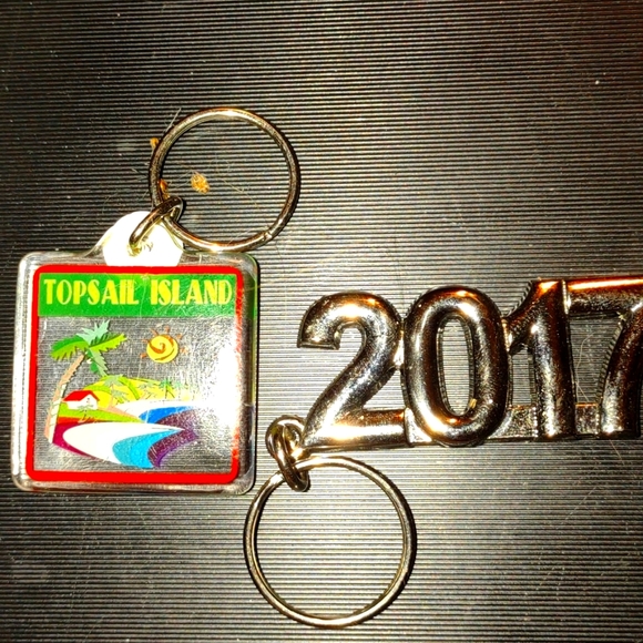 Two keychains~topsail Island~2017 - Picture 1 of 3